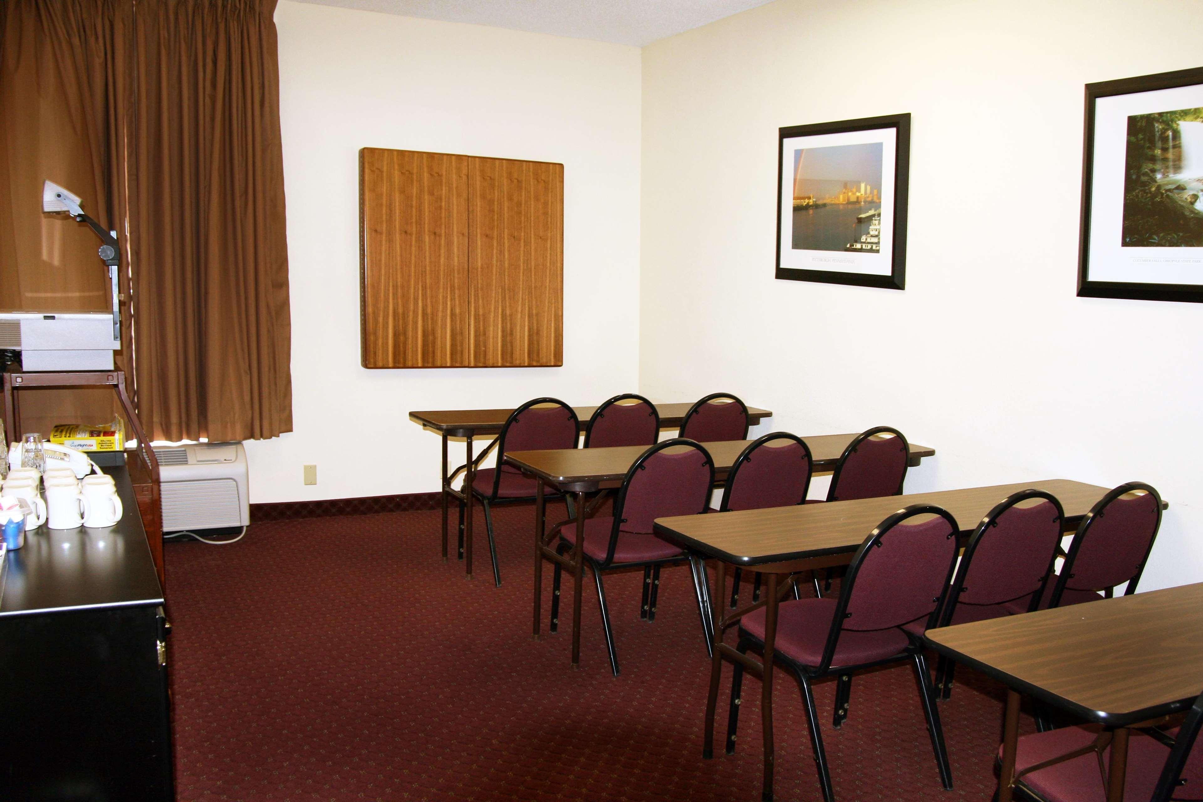 Inn Hampton 3*