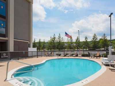 Inn Hampton 3*